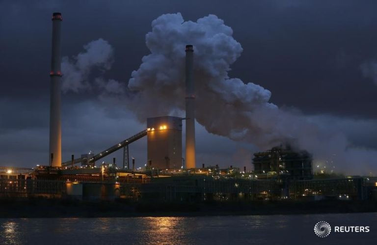 EU to accelerate rise in price for greenhouse gases